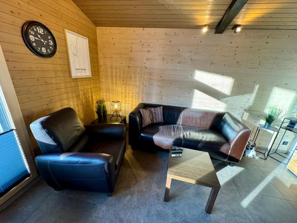 Brunni-lodge Am Grossen Mythen Alpthal