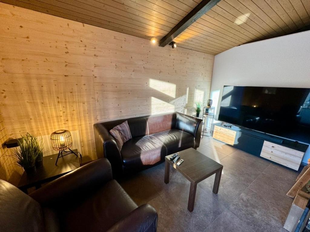 Brunni-lodge Am Grossen Mythen *